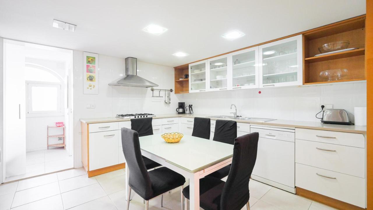 Bed&Bcn Gracia III Apartment Barcelona Luaran gambar