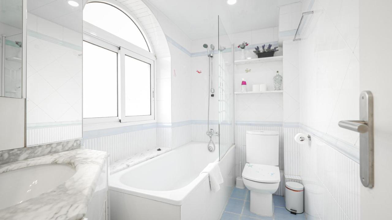 Bed&Bcn Gracia III Apartment Barcelona Luaran gambar
